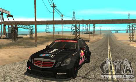 Mercedes-Benz E63 AMG DTM 2011 para GTA San Andreas