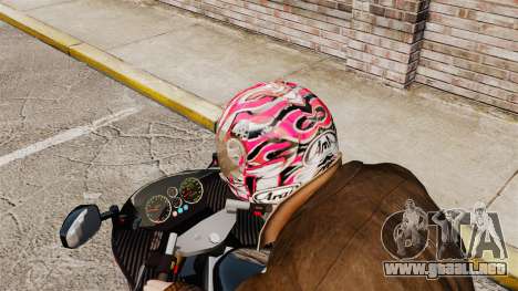 Una colección de cascos Arai v2 para GTA 4