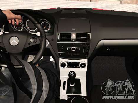 Mercedes-Benz C63 AMG HQLM para GTA San Andreas