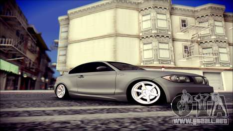 BMW 135i para GTA San Andreas