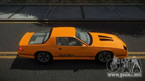 Chevrolet Camaro IROC-Z RF para GTA 4