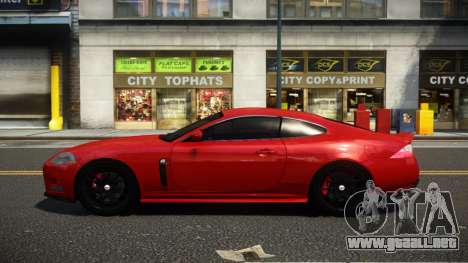 Jaguar XKR-S DYF para GTA 4