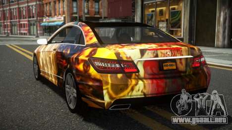 Mercedes-Benz E500 Lozvey S14 para GTA 4