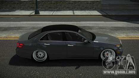 Mercedes-Benz E63 AMG ECK para GTA 4