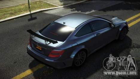 Mercedes-Benz C63 AMG V-Sport para GTA 4