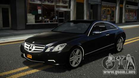 Mercedes-Benz E500 Lozvey para GTA 4