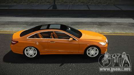 Mercedes-Benz E500 XM para GTA 4