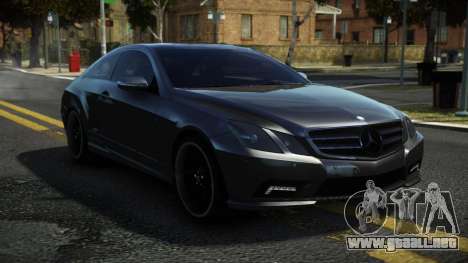 Mercedes-Benz E500 NC para GTA 4