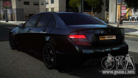 Mercedes-Benz C63 AMG SNR para GTA 4