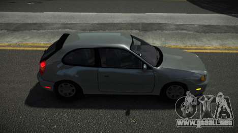 Toyota Corolla HTB para GTA 4