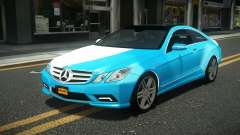 Mercedes-Benz E500 Lozvey S10 para GTA 4