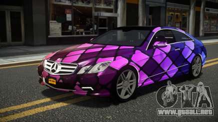 Mercedes-Benz E500 Lozvey S2 para GTA 4