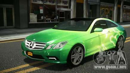 Mercedes-Benz E500 Lozvey S12 para GTA 4