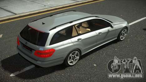 Mercedes-Benz E-Class Estate Sihuro para GTA 4