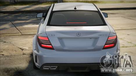 Mercedes-Benz C63 AMG Coupe Silver para GTA San Andreas