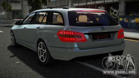 Mercedes-Benz E-Class Estate Sihuro para GTA 4