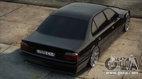 BMW E38 Negro en stock para GTA San Andreas