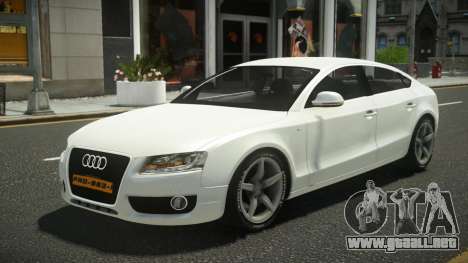 Audi A5 Tozky para GTA 4