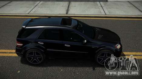 Mercedes-Benz ML63 AMG Rufahio para GTA 4