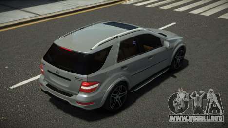 Mercedes-Benz ML63 AMG Basko para GTA 4