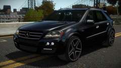 Mercedes-Benz ML63 AMG Rufahio para GTA 4