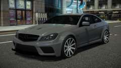 Mercedes-Benz C63 AMG Goley para GTA 4