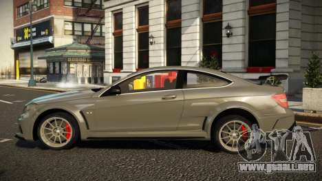 Mercedes-Benz C63 AMG Volfer para GTA 4