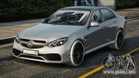 Mercedes-Benz E63 S Winter para GTA San Andreas