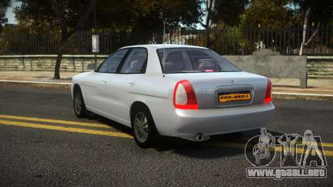 Daewoo Nubira Basken para GTA 4