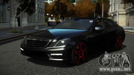 Mercedes-Benz E63 AMG Bergot para GTA 4