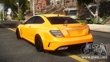 Mercedes-Benz C63 AMG Suprimo para GTA 4