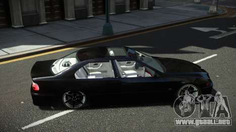 BMW 525 Giruk para GTA 4