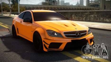 Mercedes-Benz C63 AMG Suprimo para GTA 4