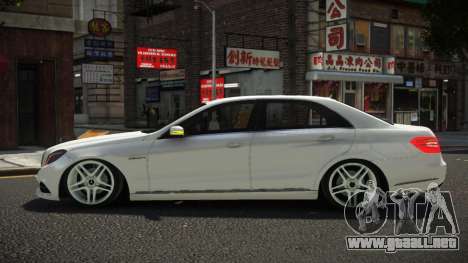 Mercedes-Benz E63 AMG Ecvaht para GTA 4