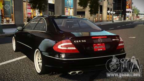 Mercedes-Benz CLK55 AMG Mahur para GTA 4