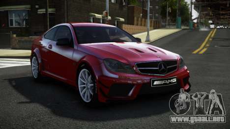 Mercedes-Benz C63 AMG Geruto para GTA 4