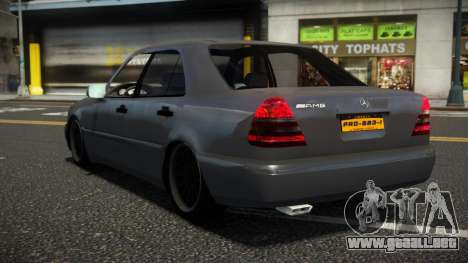 Mercedes-Benz C180 Erloy para GTA 4