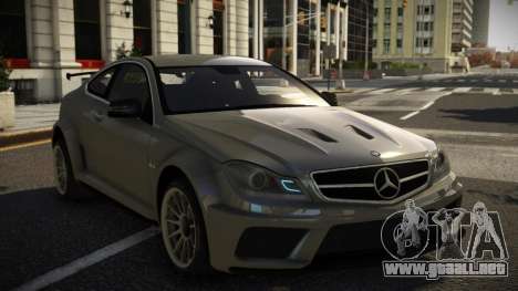 Mercedes-Benz C63 AMG Volfer para GTA 4