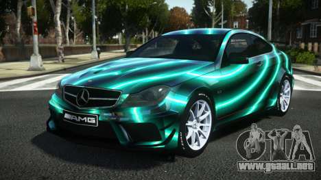 Mercedes-Benz C63 AMG Geruto S5 para GTA 4