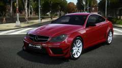 Mercedes-Benz C63 AMG Geruto para GTA 4