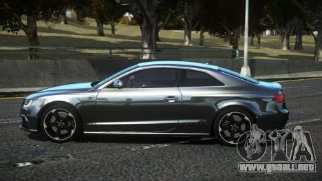 Audi RS5 Dukazhy para GTA 4