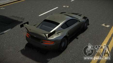 Aston Martin DB9 Vijol para GTA 4