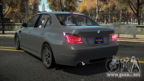 BMW M5 Kachino para GTA 4