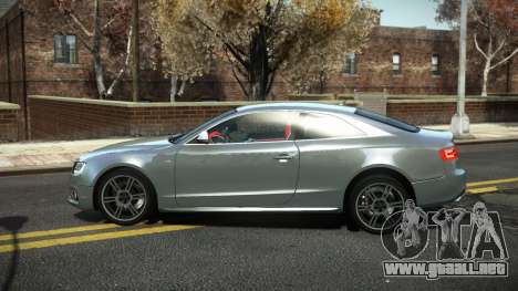 Audi S5 Faguro para GTA 4