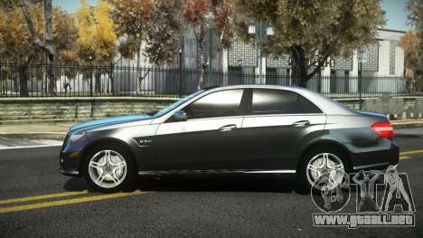 Mercedes-Benz E63 AMG Defos para GTA 4