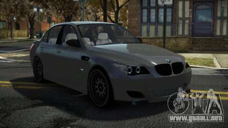 BMW M5 Kachino para GTA 4