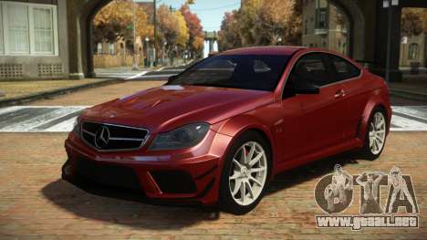 Mercedes-Benz C63 AMG Hurito para GTA 4