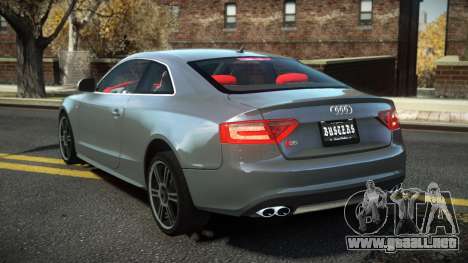 Audi S5 Faguro para GTA 4