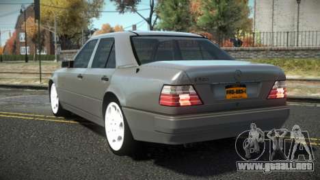 Mercedes-Benz W124 Netung para GTA 4