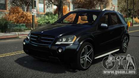 Mercedes-Benz ML63 AMG Rasory para GTA 4